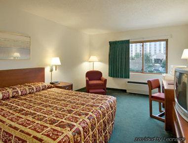 Hotel Super 8 By Wyndham
