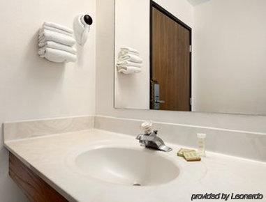 Super 8 By Wyndham 2* Elgin
